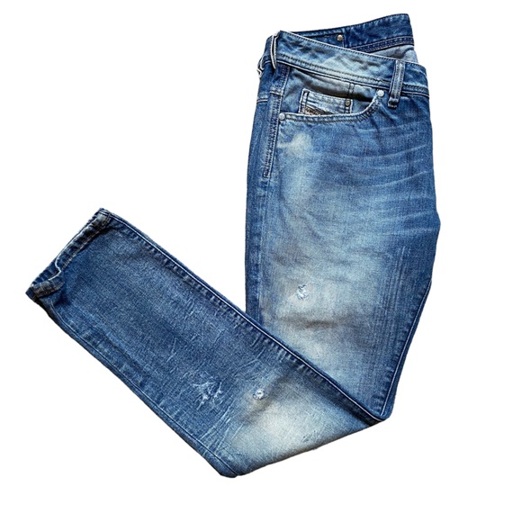 Diesel Women’s Denim “Floy” Size W29 L32 Straight Leg Jeans Distressed EUC - Picture 3 of 16